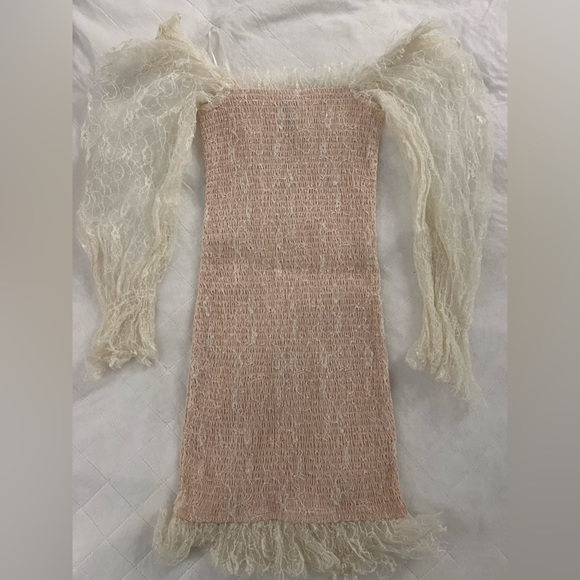 Alice McCall After Dark Mini Dress Shell Lace - Picture 11 of 11